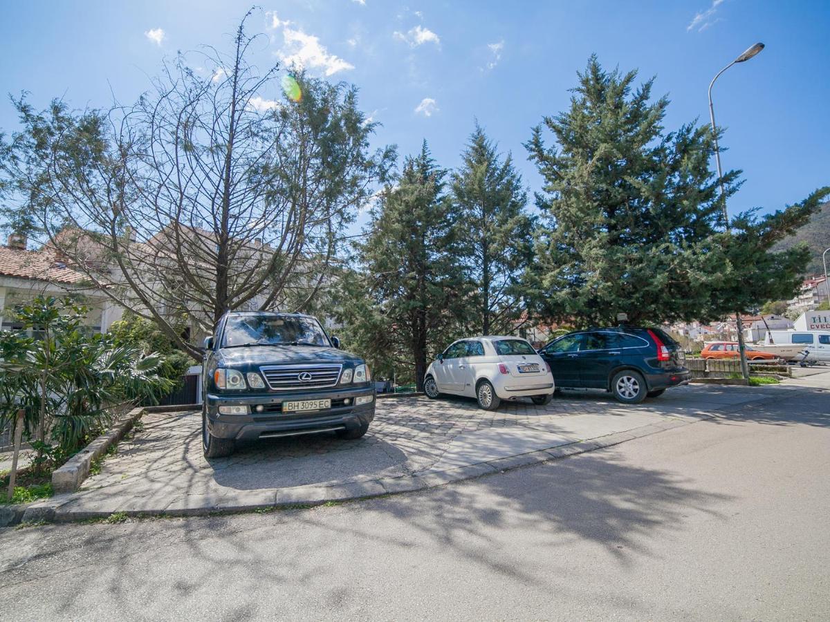 Apartments Krapina Lux Budva Exterior photo